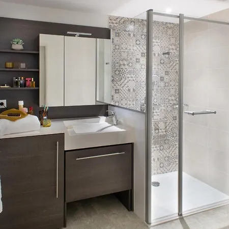 Apartahotel Domitys Le Piano Résidence Sénior Lila